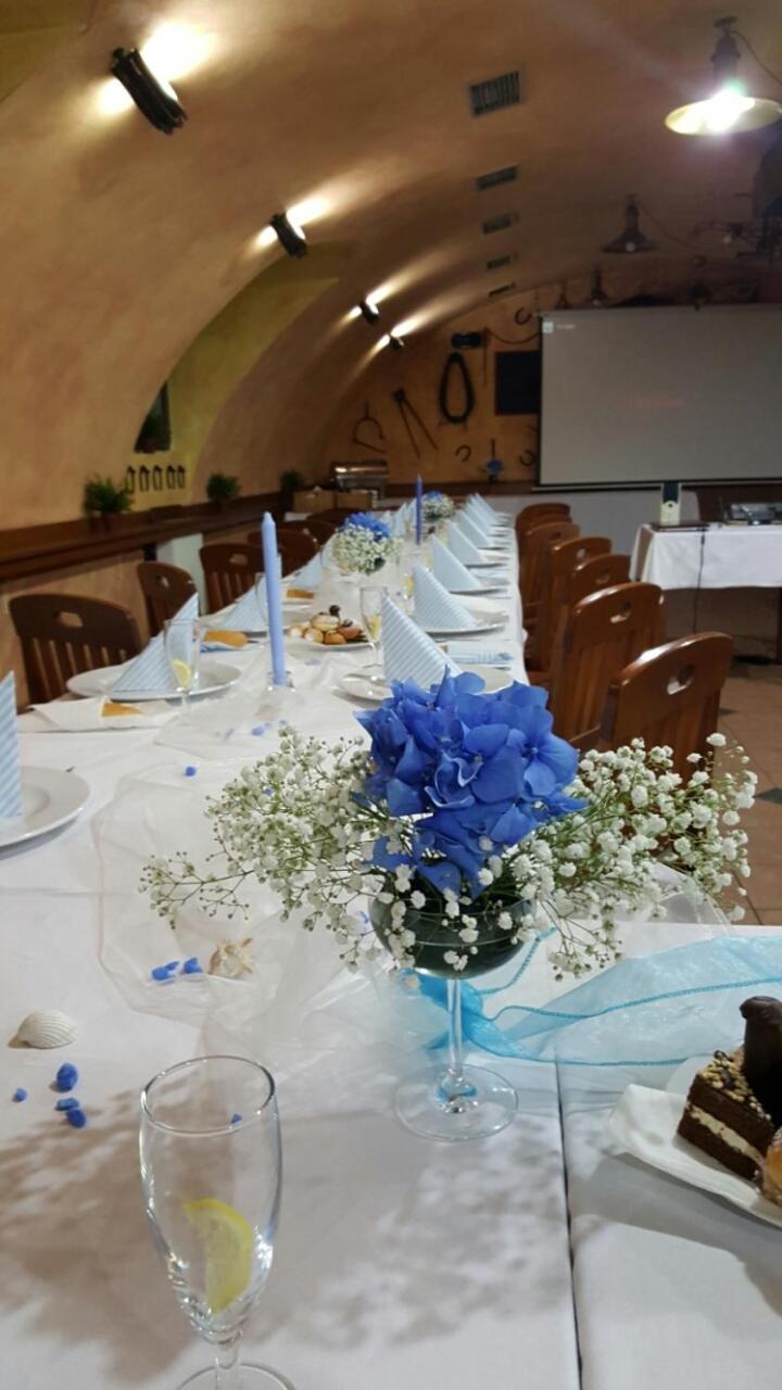 Zamecky Hotel Zlaty Orel Hranice  Dış mekan fotoğraf